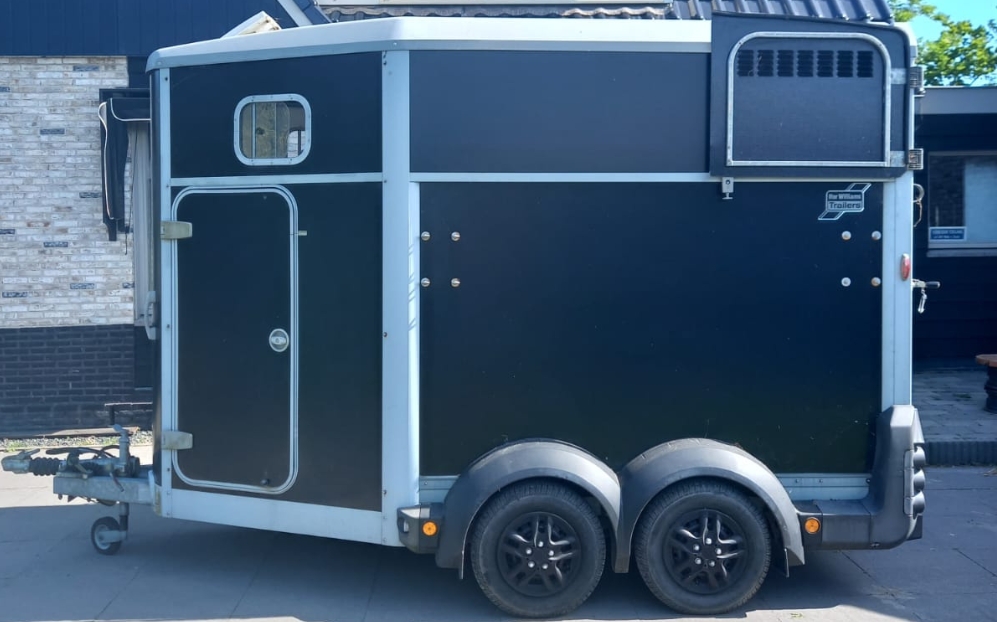 Paardentrailer